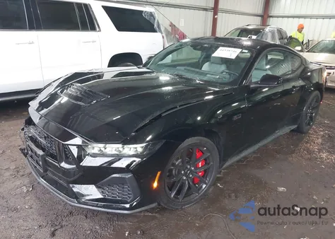 2024 Ford Mustang Gt Premium Fastback z USA, uszkodzony, nr VIN 1FA6P8CF6R5435826